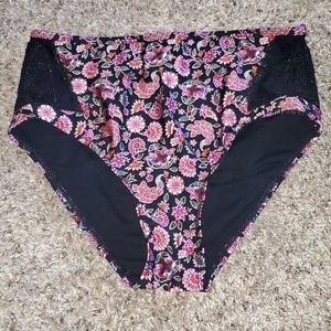 👙 BATHING SUIT - Time & Tru Small Floral Bottoms